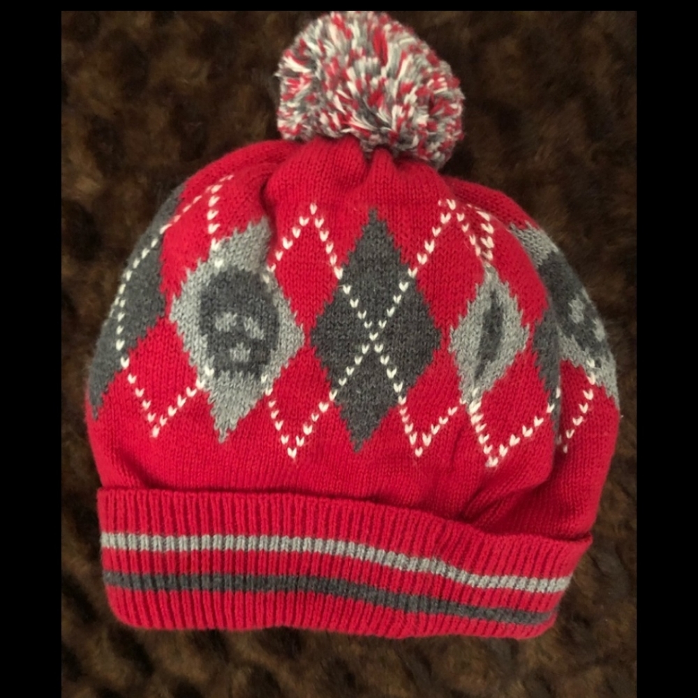 Baby gap boys skull beanie hat. 12/18